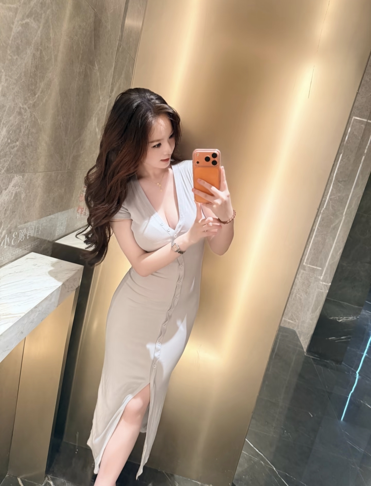 3FA0E94F0B06FCDD8A716CC7D3E2C72F.jpg