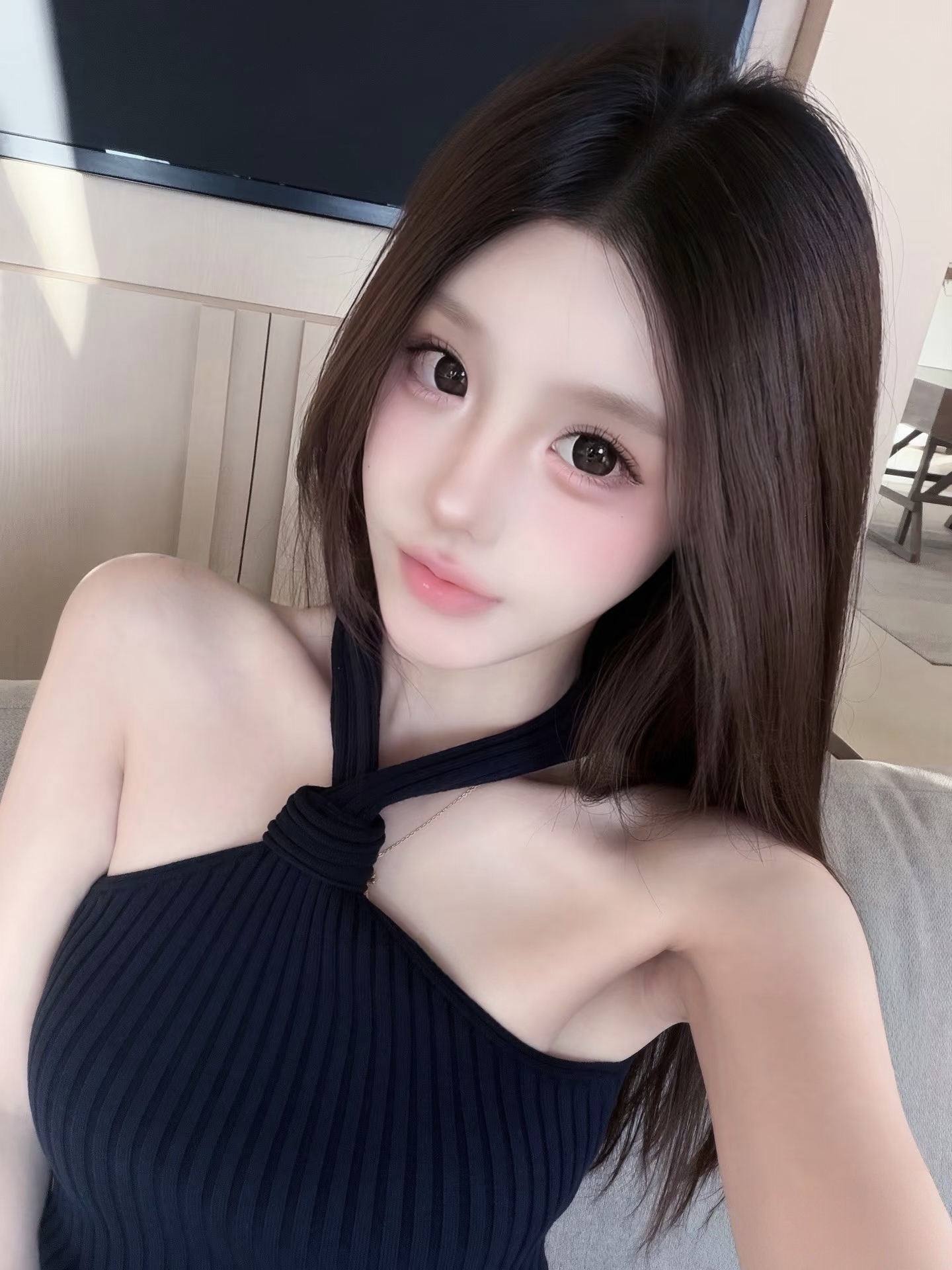 3EF23BB93433741D015292D52BB77472.jpg